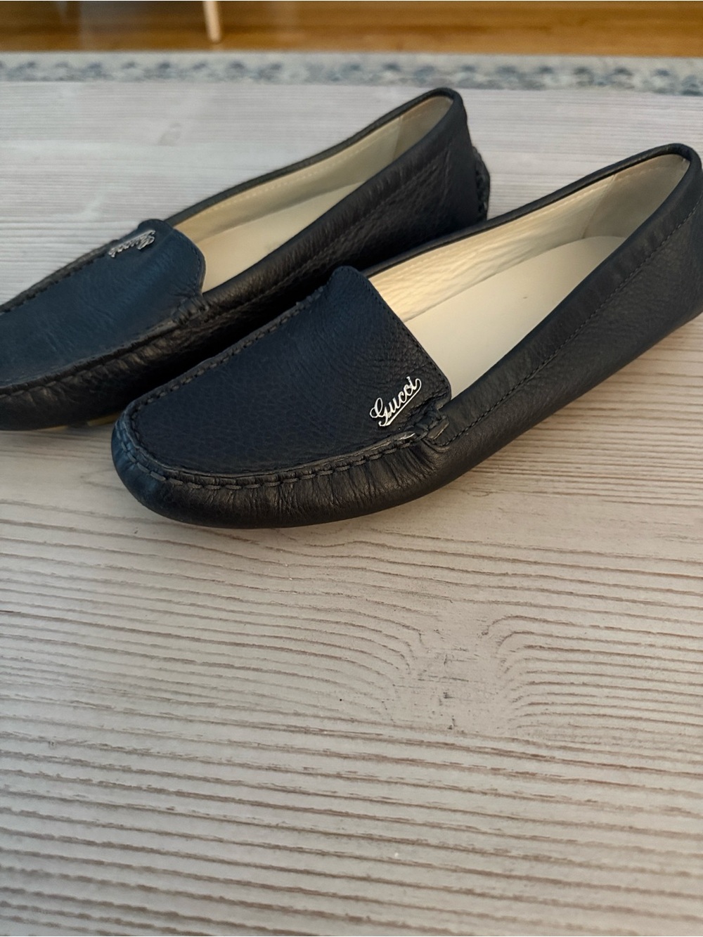 Gucci Navy Leather Women's Moccasin Loafers with Silver Logo